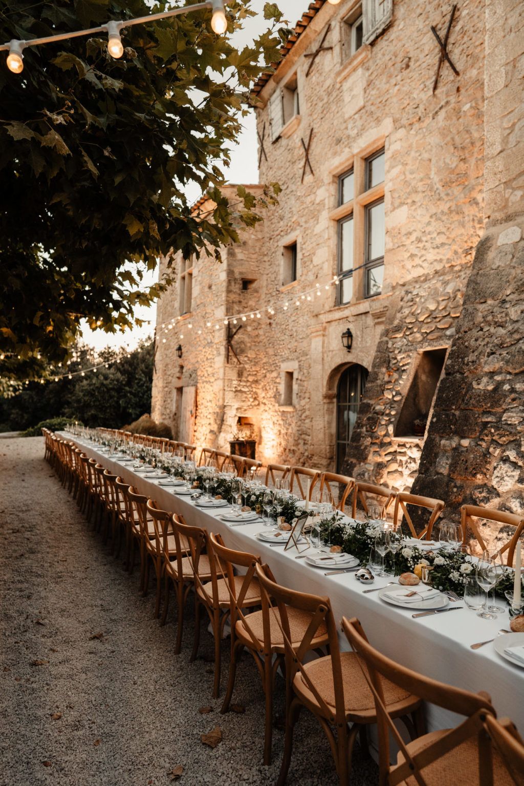 Ce que personne ne vous dit sur les domaines de mariage en région lyonnaise - Les mariés d'Alex